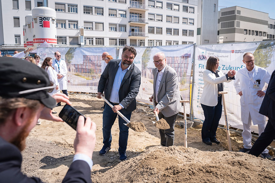 Spatenstich für den Zentralbau der Klinik Favoriten